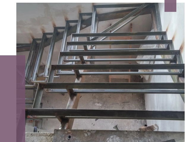 Демонтаж лестниц в Майкопе от 4246 руб. 