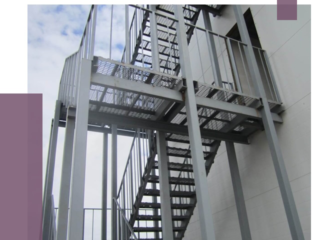 Монтаж пожарных лестниц в Майкопе от 7683 руб.