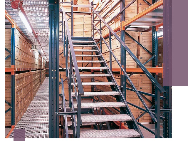 Лестницы складские прочные и безопасные под ключ в Майкопе