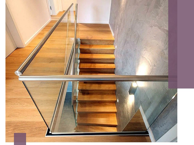 Перила для лестницы в доме — изготовление и монтаж в Майкопе