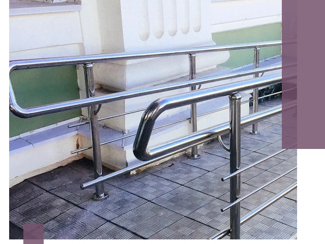 Ограждения пандусов из металла и нержавейки в Майкопе