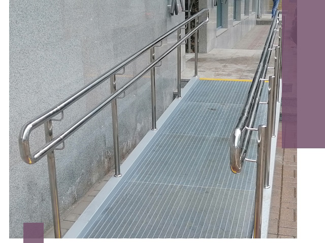 Пандусы для инвалидов в Майкопе — изготовление и монтаж