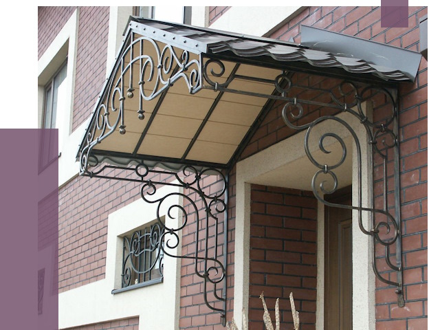 Двускатные козырьки в Майкопе под ключ от 12636 руб.