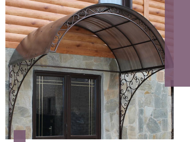 Арочные козырьки под ключ в Майкопе: изготовление и монтаж
