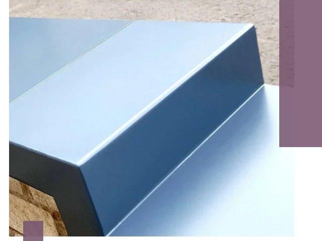 Крышки на парапет в Майкопе: изготовление и монтаж под ключ