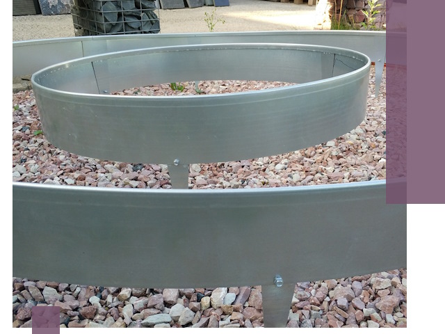 Нержавеющие бордюры под ключ в Майкопе — изготовление и монтаж