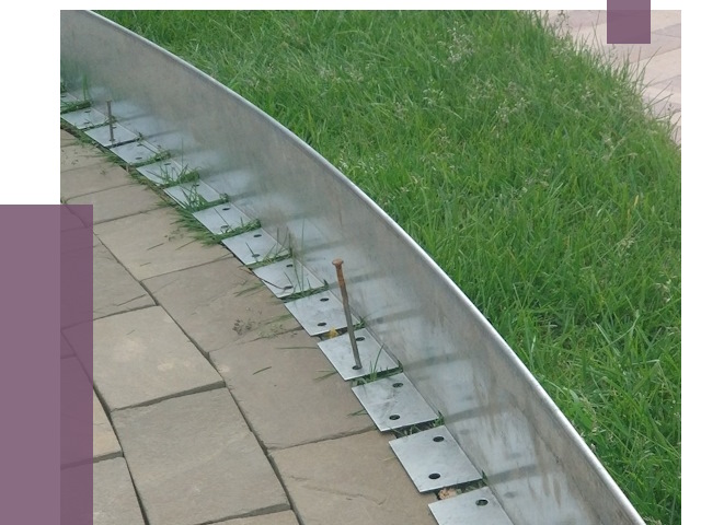 Металлические бордюры для тротуаров в Майкопе от 8593 руб.