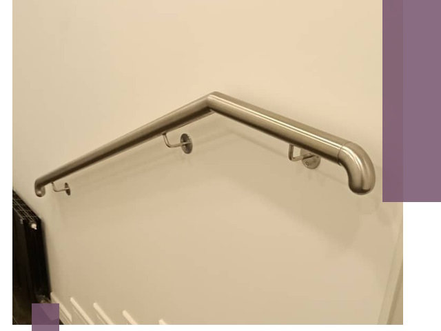 Изготовление пристенных поручней в Майкопе под ключ за сроки